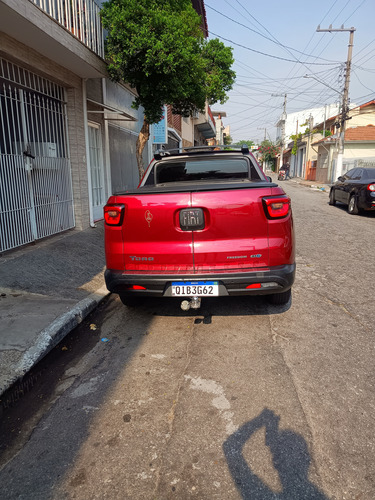 Fiat Toro 1.8 16v Freedom Flex 4x2 Aut. 4p