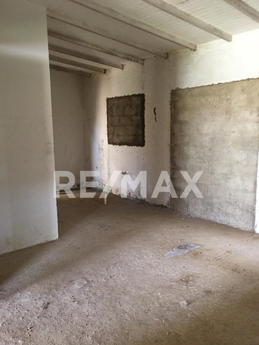 Imagen 8 de 8 de Se Vende Casa En Obras Gris En Lomas Del Bosque, Tipuro