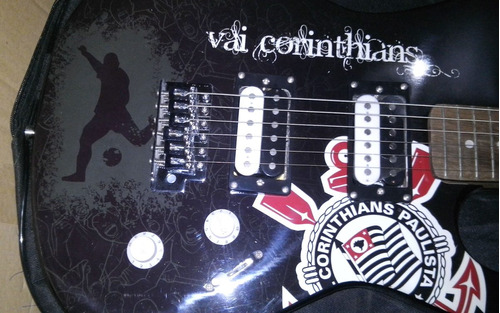 Imagem 1 de 10 de Guitarra Elétrica Corinthians Oficial  Waldman 