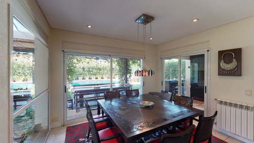Casa En Venta, Mayling Cc, 5 Ambientes