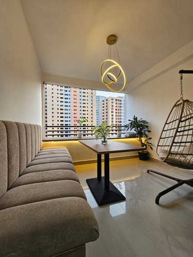 Venta De Moderno Apartamento En Resd. Aspen En La Ubr La Trigaleña - Wc