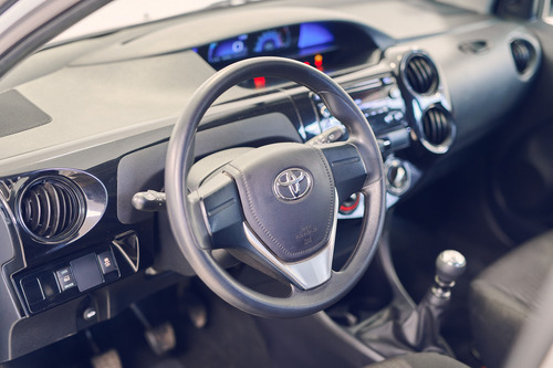 Toyota Etios 1.5 X 6mt My19