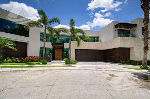 Casa En  Venta En Villa Magna  Cancun B-dbz6854