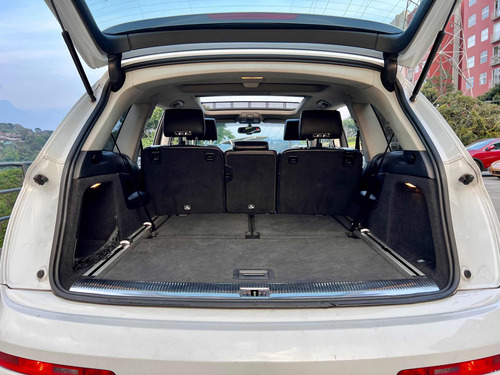 Imagen 12 de 15 de Audi Q7 S-line Quattro