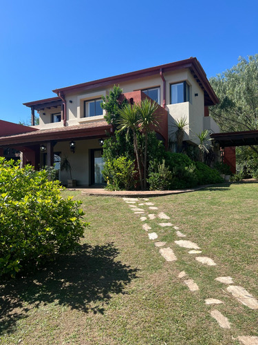 Casa En Venta Country Los Milagros ,santa Rosa De Calamuchita , Cordoba.