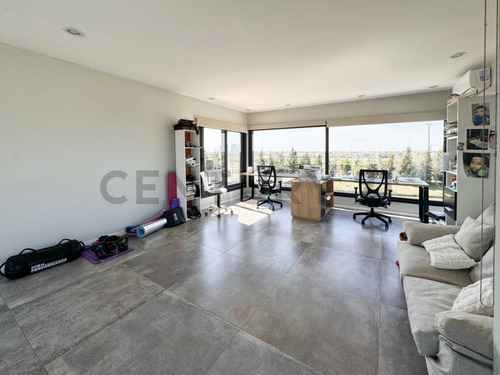 Virazón Nordelta Al Lago Casa De 3 Plantas En Venta