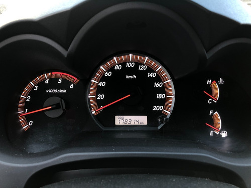 Toyota Hilux 2014 Srv 3.0 Manual 4x2