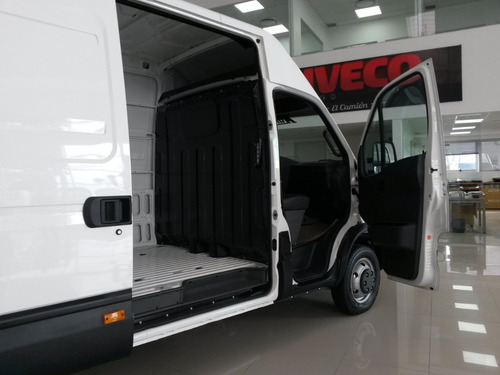 Imagen 8 de 14 de Iveco Daily Furgon 15m3 0 Km