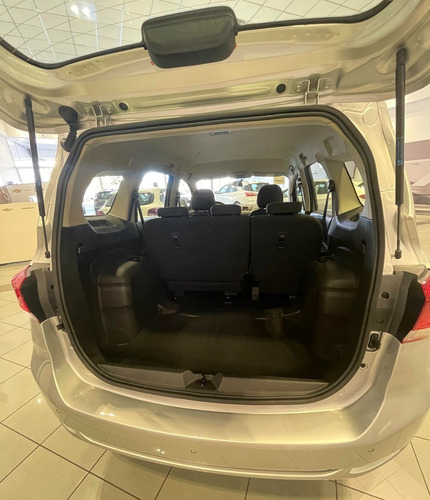Imagen 3 de 25 de Suv Chevrolet Spin 1.8 Nafta Lt Manual 5 Asientos 105cv Ep