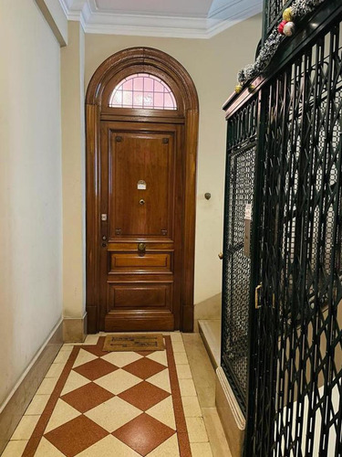 Departamento En Venta - 4 Dormitorios 3 Baños - San Telmo
