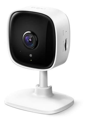 Imagem 1 de 3 de Câmera de segurança TP-Link Tapo C100 V1 Tapo Smart com resolução de 2MP visão nocturna incluída branca