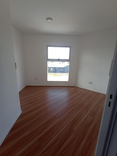 Dúplex En Venta De 2 Dormitorios Con Cochera A Estrenar!