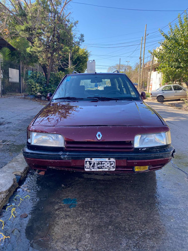 Renault R21 Nevada 2.2 Gtx 7 As