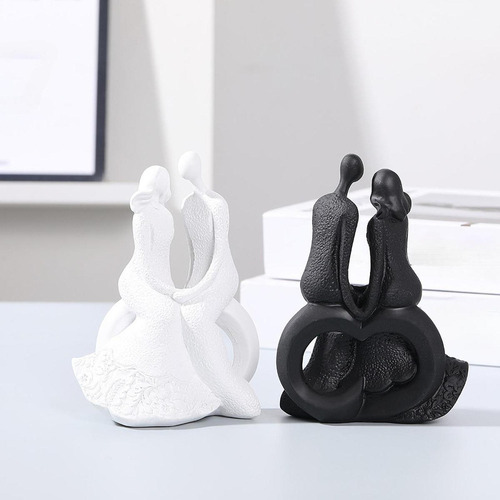 Amantes De La Estatua De Amantes De La Sentarse Negro