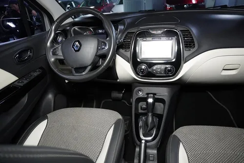 Renault Captur 2.0 Intens At
