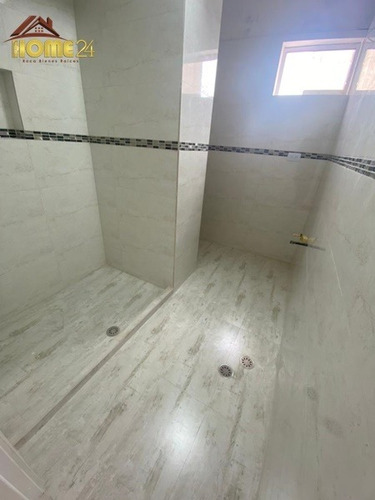 Imagen 7 de 10 de En Venta Apartamento En Lecheria.r. Los Veleros 2h-2b-1e