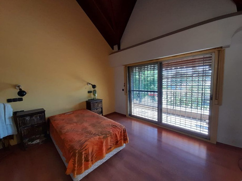Imagen 11 de 14 de Casa En Venta En Castelar Sur