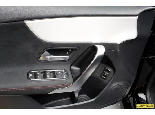 Mercedes Benz A200 1.4 Amg Sedan 2023