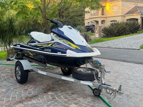 Vx Deluxe Triplaza Con Tráiler Homologado