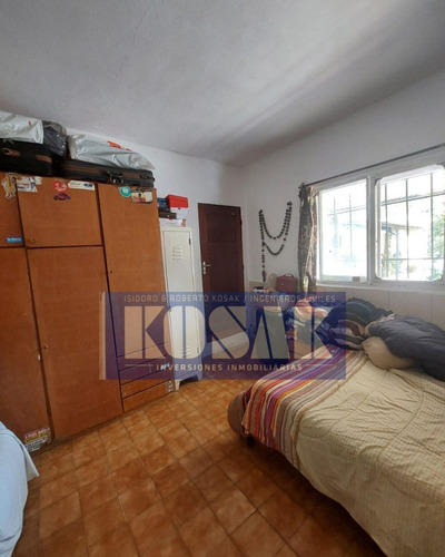 Venta Casa De 3 Dormitorios Y Apto. En Paso Carrasco A 2 Cuadras De Cam. Carrasco
