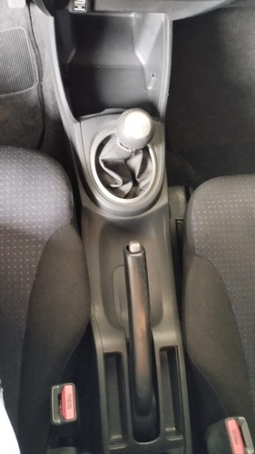 Imagem 21 de 23 de Honda Fit Lx 1.4 Manual 2010/2011 Completo Revisado