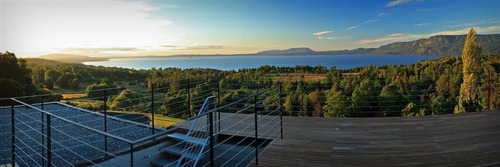 Imagen 2 de 18 de Lujosa Casa Con Increible Vista Al Lago A 3 Km Centro Pucón