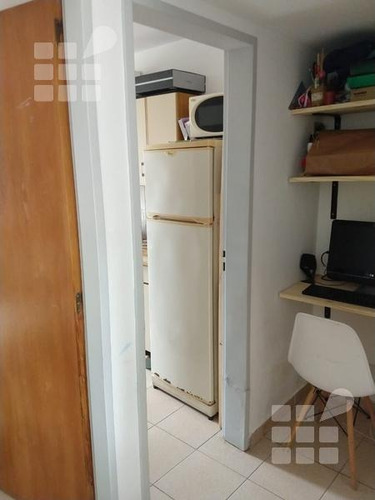 Imagen 9 de 21 de Departamento - La Plata