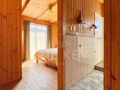 Casa En Venta De 18 Dorm. En Guanaqueros