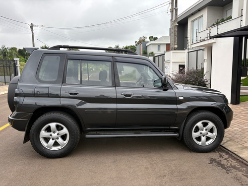 Mitsubishi Pajero TR4 2.0 Flex Aut. 5p