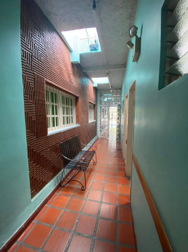 Imagen 10 de 18 de En Venta Edificacion P/centro Clinico O Profesional En Bejuma- Carabobo 164740 Andres Peña