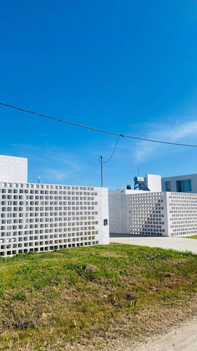 Casa A Estrenar En Alquiler- Barrio El Quimilar- City Bell