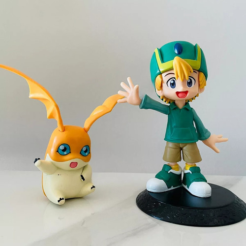 Set 8 Figuras Digimon Agumon Patamon Gatomon Gabumon