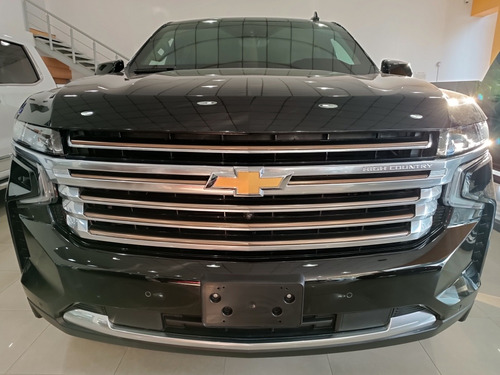 Chevrolet Suburban High Country 6.2 lts
