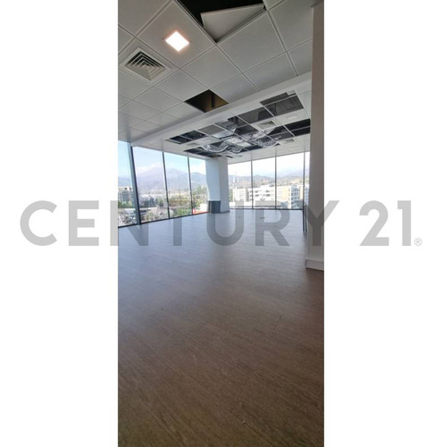 Oficina En Arriendo En La Dehesa Excelente Ubicacion