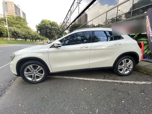 Imagen 4 de 17 de Merecedes Benz Gla 200 2015