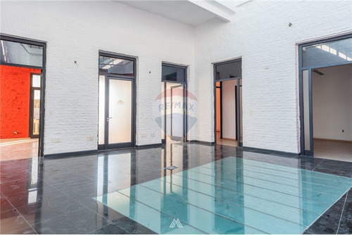 Imagen 2 de 22 de Venta Edificio Ciudad Vieja, Con Unidades Rentadas