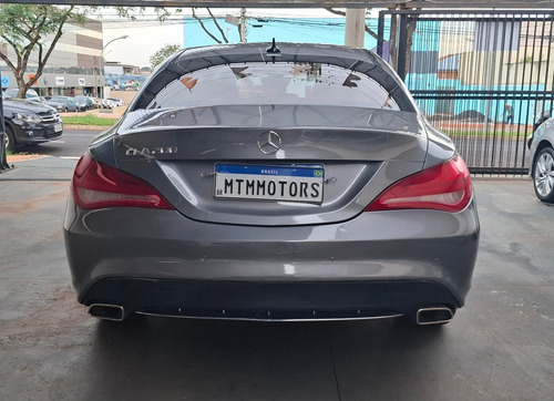 Mercedes-Benz Classe Cla 1.6 Urban Turbo Flex 4p