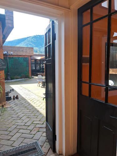 Oficina En Casa Condell: Tranquilidad Y Networking