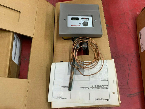 New In Box Honeywell Indicating Temperature Control Swit Zzb