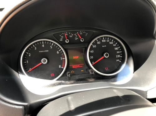 Volkswagen Voyage 1.6 Confortline 2012