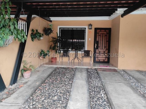 Imagen 2 de 14 de Casa En Venta El Amanecer, Cabudare Cod. 22-11440