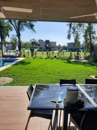Imagen 17 de 30 de Casa En Venta En Pilar