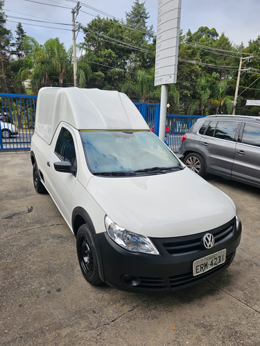 Volkswagen Saveiro 1.6 Cab. Simples Total Flex 2p