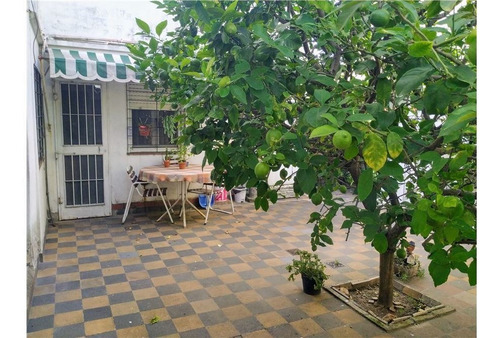 Casa De 3 Amb C/coch, Patio Y Parrilla V.sarmiento