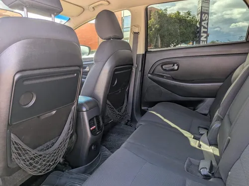 Kia Carens 2.0 Suv Ex