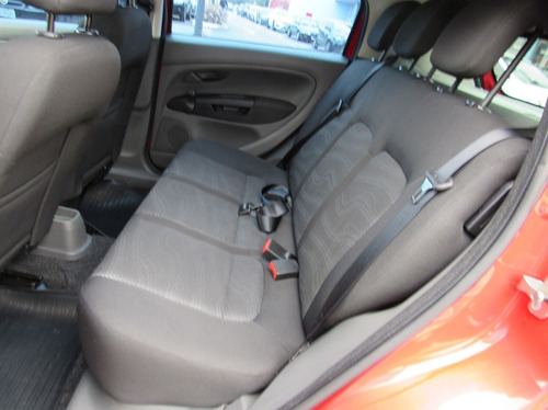 Imagem 10 de 15 de Fiat Punto 1.4 Attractive Italia 8v