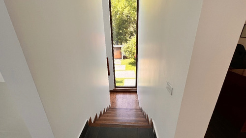 Regia Casa Con Gran Terreno Colindante Pwcc Y Pasos Grange
