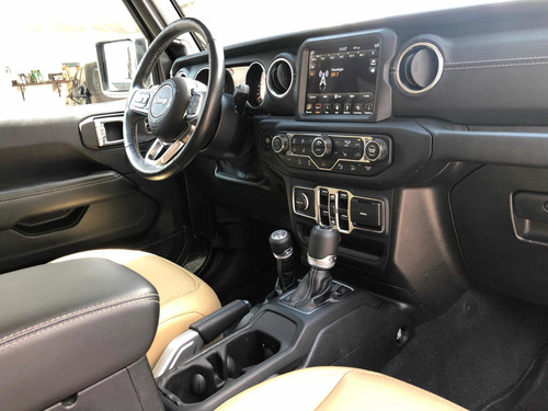 Imagen 8 de 10 de Jeep Wrangler 2019 3.7 Unlimited Sahara 3.6 4x4 At