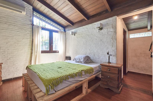 Lindo Chalet En Una Planta Reciclado Hace 10 Años - Boulogne, Barrio Santa Rita