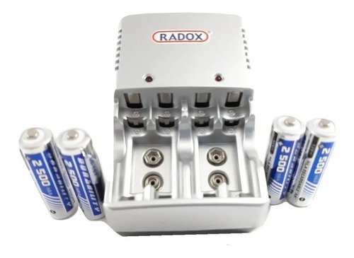 Cargador Aa/aaa/9v Con 4 Baterias Aa Recargables 660-167